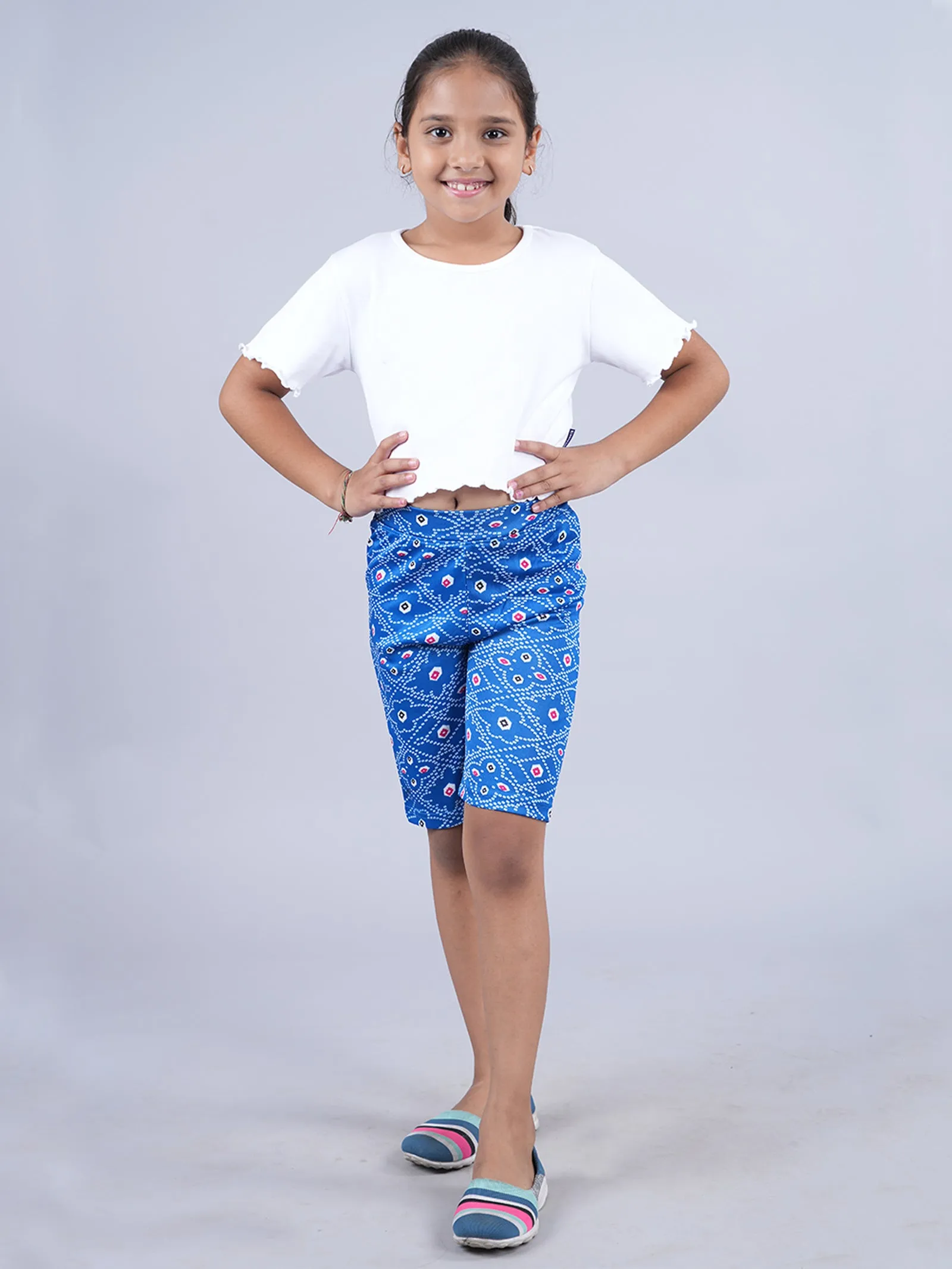 Girls Solid Crop Tee & Cycling Shorts Set