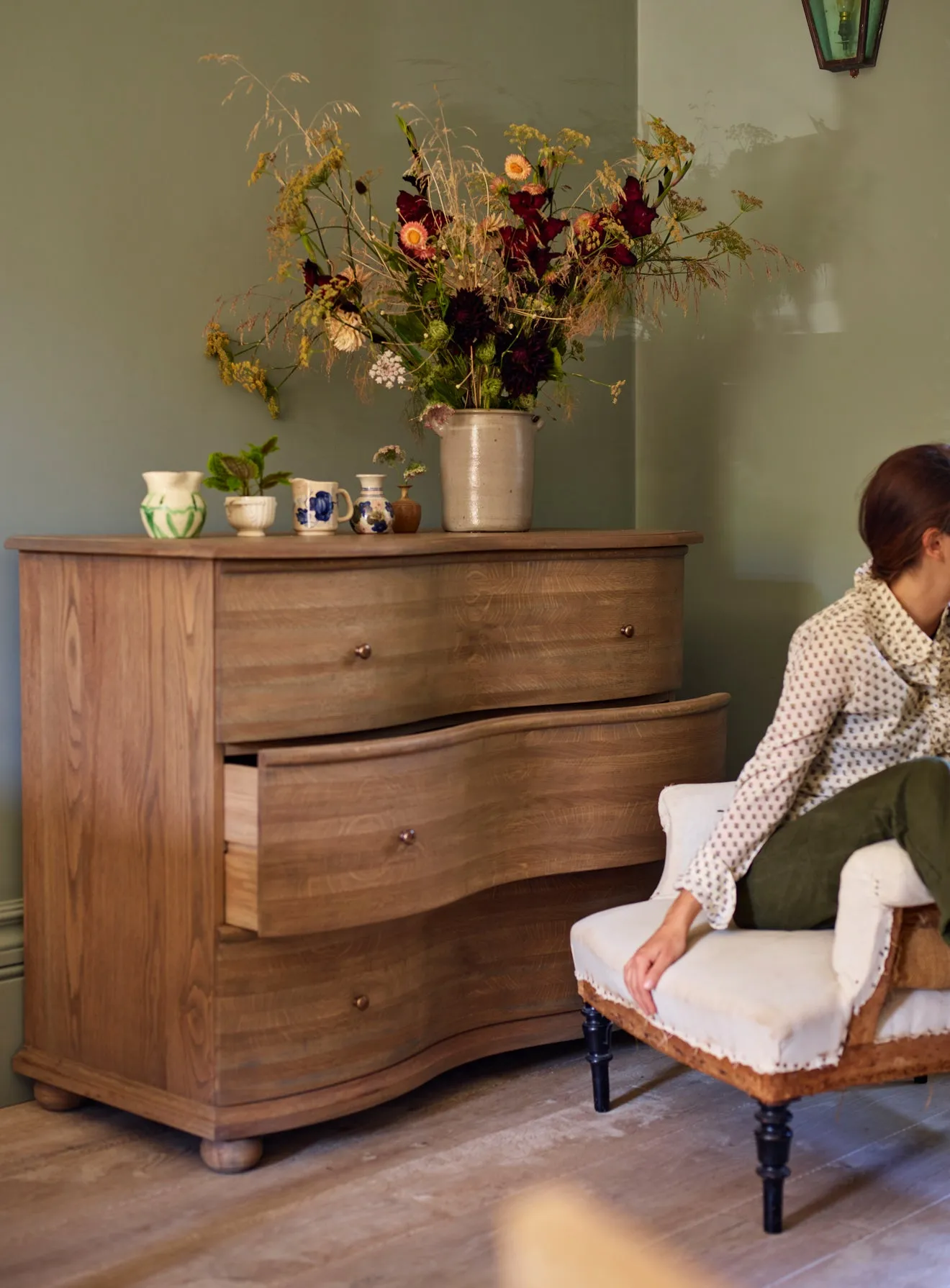 Iris Oak Chest of Drawers