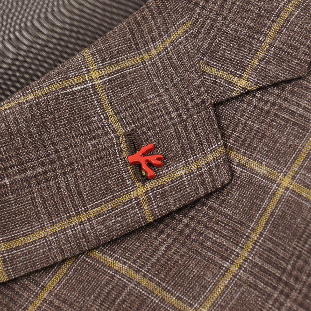 Isaia 'Sanita' Wool-Silk-Linen Suit